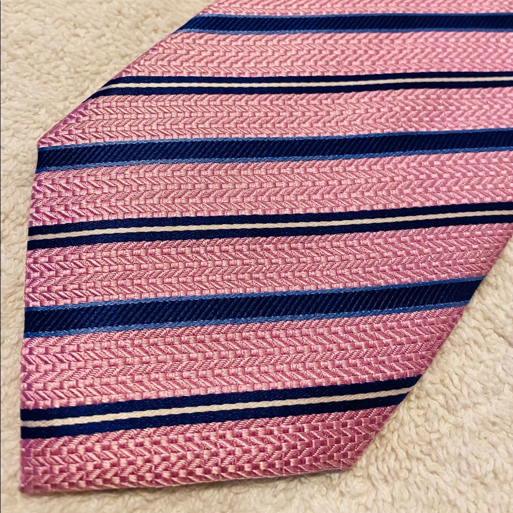 Brand New Trendy Business Tie By Tasso Elba